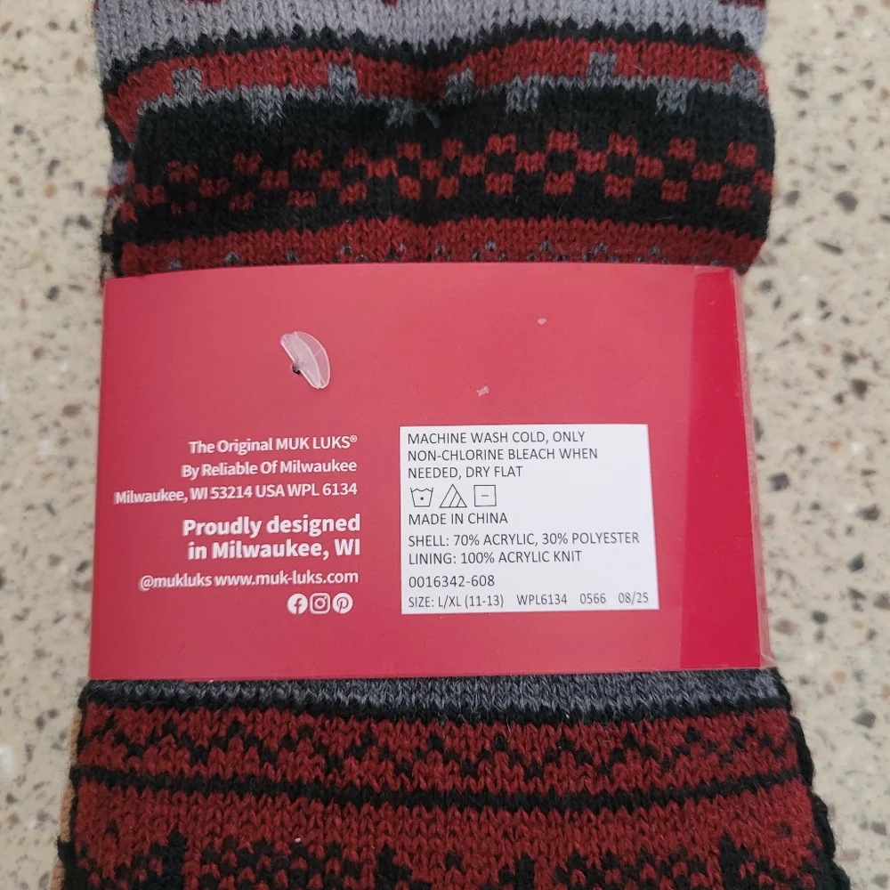 MUK LUKS Mens Slipper Cabin Socks Size L/XL 11-13 Warm Cozy Lining Non Slip Sole